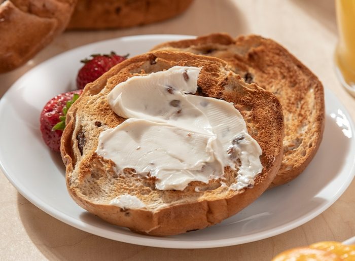 Cinnamon bagel