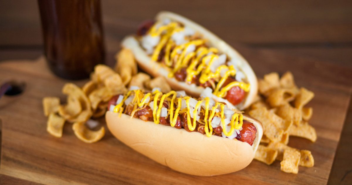 Chili Cheese Hot Dogs Aunt Millie's