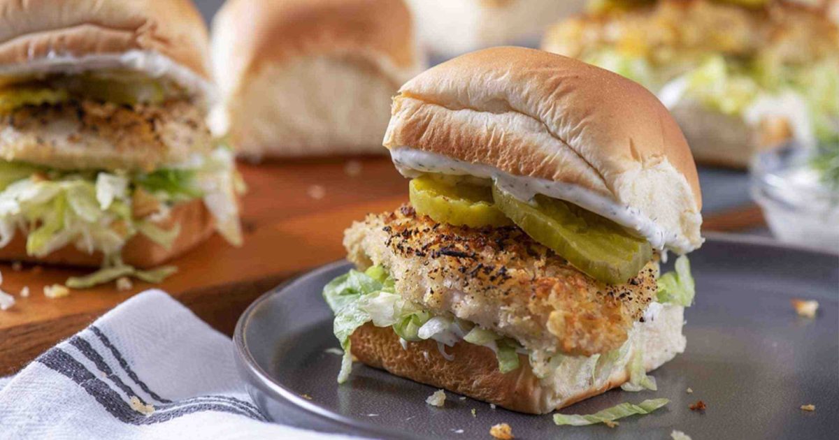 Chippy Chip Chicken Dill Sliders | Aunt Millie's