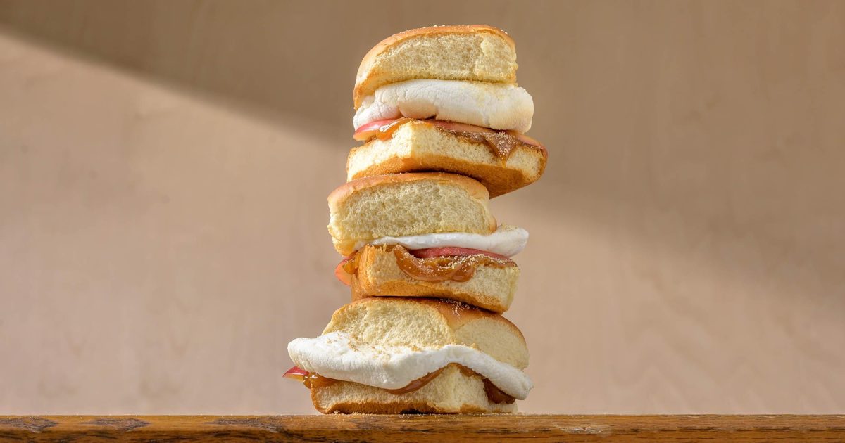 Apple Cinnamon Sliders | Aunt Millie's