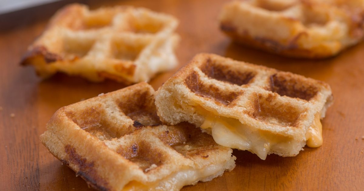 Mini Grilled Cheese Waffles | Aunt Millie's