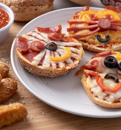 Party animal pizza bagels